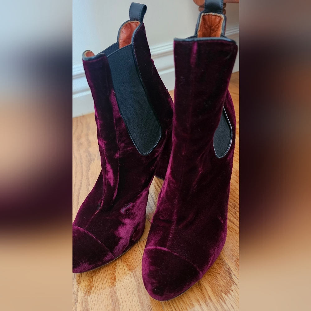 Penelope Chilvers Burgundy Velvet Heeled Boots Size 39